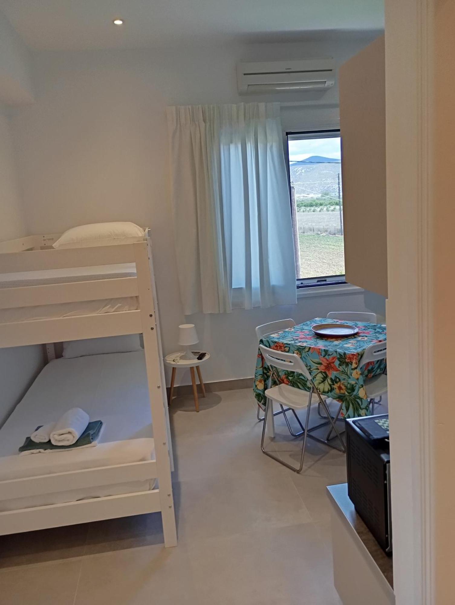 Anastasias Apartments Iria Ngoại thất bức ảnh