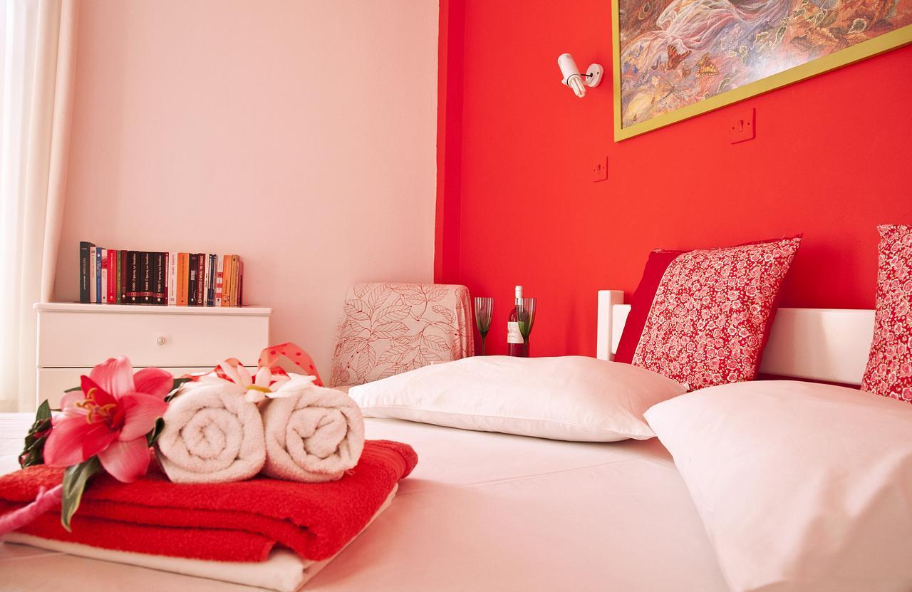 Anastasias Apartments Iria Ngoại thất bức ảnh
